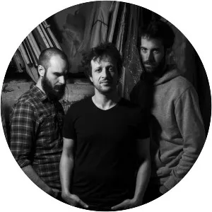 Iaross - Musical group