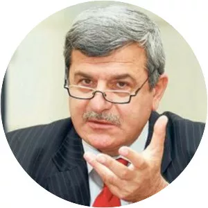 İbrahim Karaosmanoğlu - Politician