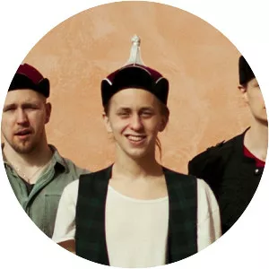 Idän Ihmeet - Musical group