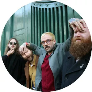 Idles - Rock band