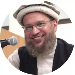 Idrees Zubair - Lecturer ‧ Farhat Hashmi's husband