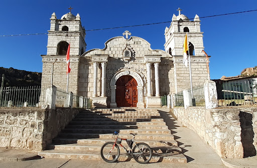 Iglesia de Lucanas - Church in Peru