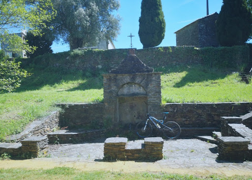 Iglesia de San Juan de Fontes Rosas - Church in Spain