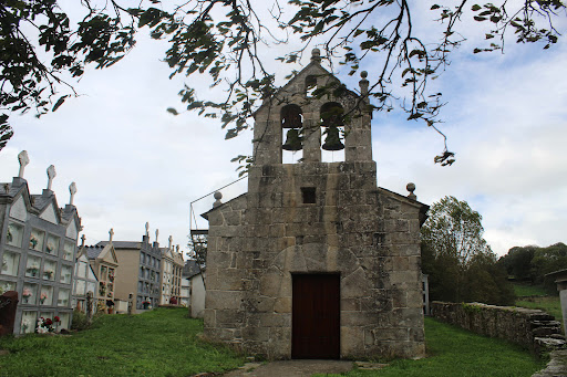 Iglesia de San Vicente de Paradela