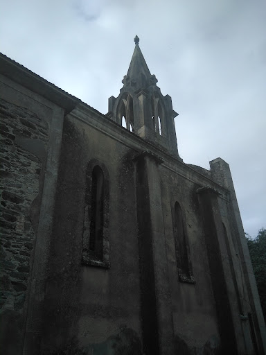 Iglesia del Divino Salvador de Leiro