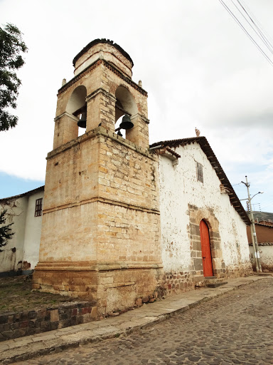Iglesia San Pedro De Quinua - Church in Quinua, Peru
