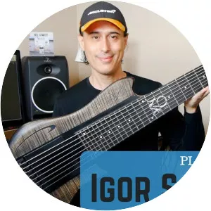 Igor Saavedra - Bass player