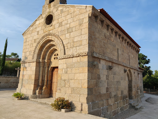 Igreja de Santo Isidoro de Canaveses - Church in Portugal