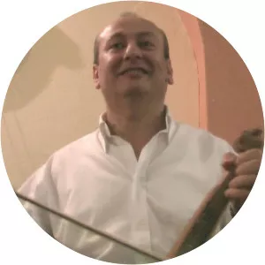 ihsan eş kostas siamidis