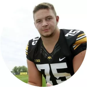 Ike Boettger - American football player