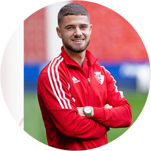 Iker Muñoz - Footballer