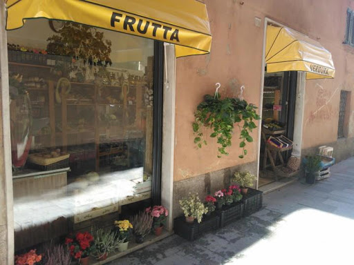 Il frutteto di rosaria