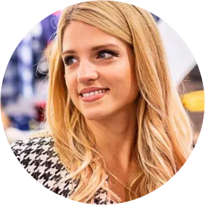 Ilaria Di Vaio - Mariano Di Vaio's sister