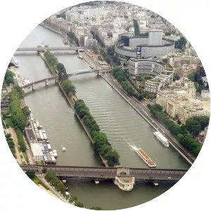 Île aux Cygnes - Island in the Seine