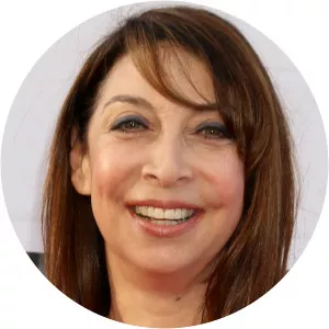 Illeana Douglas - American actress