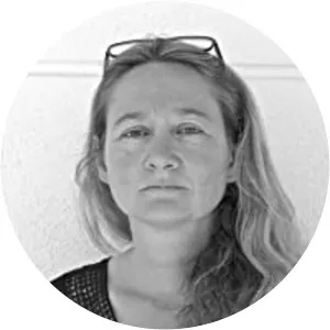 Ilona Bulazel - Author