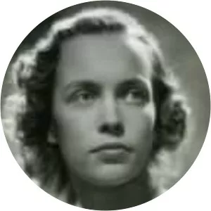 Ilona Edelsheim-Gyulai - Hungarian biographer ‧ István Horthy's wife