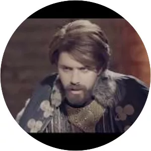 Imad Benchenni - Actor