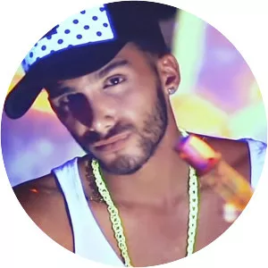 Iman Hararat - Musical artist