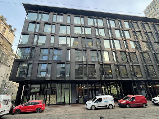 IMPact SGR S.p.A. - Investment company in Milan, Italy