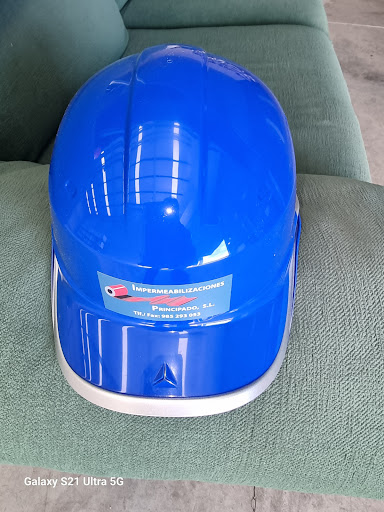 IMPERMEABILIZACIONES PRINCIPADO, SL - Warehouse in Oviedo, Spain