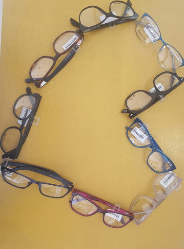 in Optica - Optician in Braga, Portugal