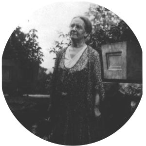 Ina Dillard Russell