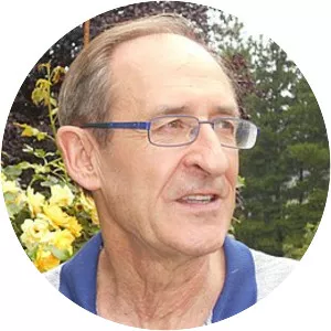 Iñaki Mendiguren - Translator