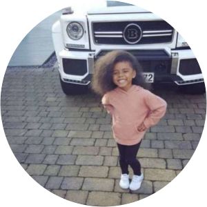 Inaya Ayew photograph