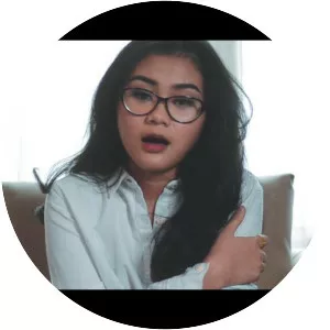 Indah Anastasya - Musical artist