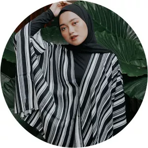 Indira Kalistha - Musical artist