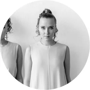 indrek ventmann girls in pearls - Musical group