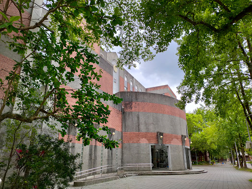 Information Engineering Graduate Institute of Taiwan University