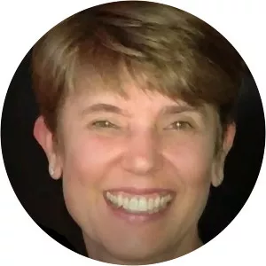 Inga Aksamit - Author