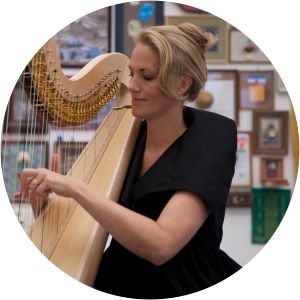 Inge Frimout-Hei - Musical artist