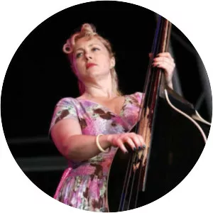 Ingrid Weiss - Multi-instrumentalist