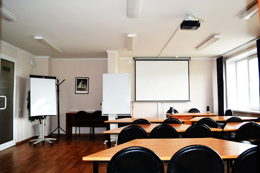 Institut Sovremennykh Tekhnologiy, Upravleniya I Biznesa