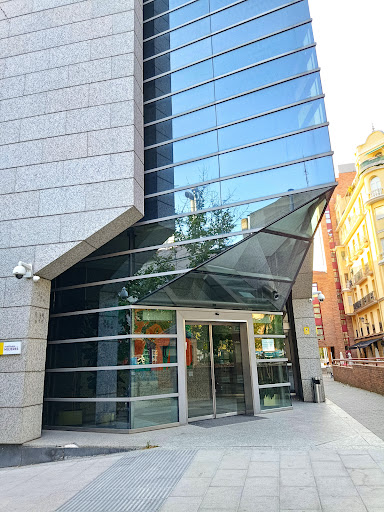 Instituto de las mujeres. Ministerio de igualdad. - State government office in Madrid, Spain