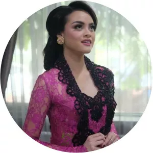 Intan Soekotjo - Sundari Soekotjo's daughter