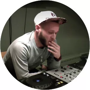 Intelligent Manners - Musical artist