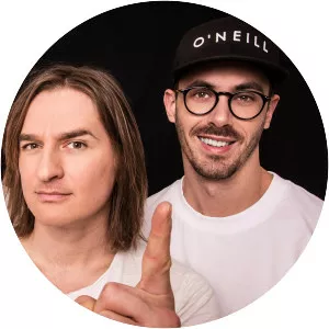 Intim Torna Illegál - Musical group