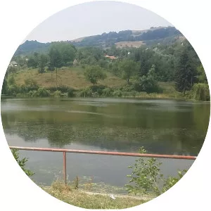 Învârtita Lake (Lacul Nucşoara)