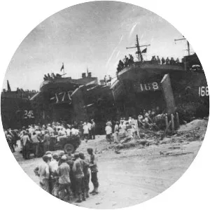 Invasion of Lingayen Gulf