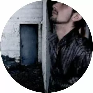 İnzar Sur - Musical artist