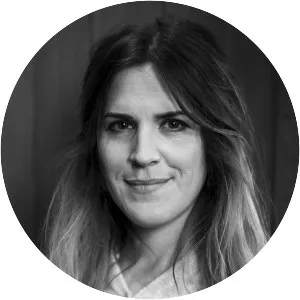 Iris Alexandrov - Photographer ‧ Mattias Klum's wife