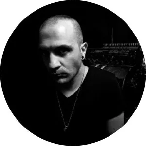 Irregular Synth Musician