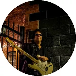 Irv Lyons Jr. - Musical artist