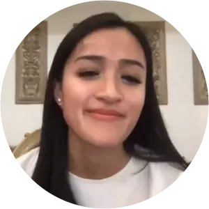 Irviandari Alestya Gusman photograph