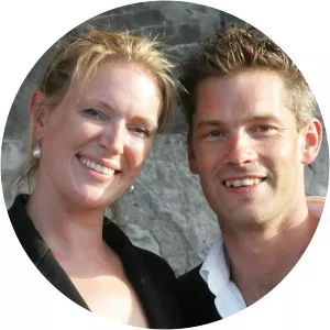 Isaac Allen - Teacher ‧ Rachel Allen's husband