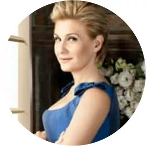 Isabel Rey - Spanish operatic soprano